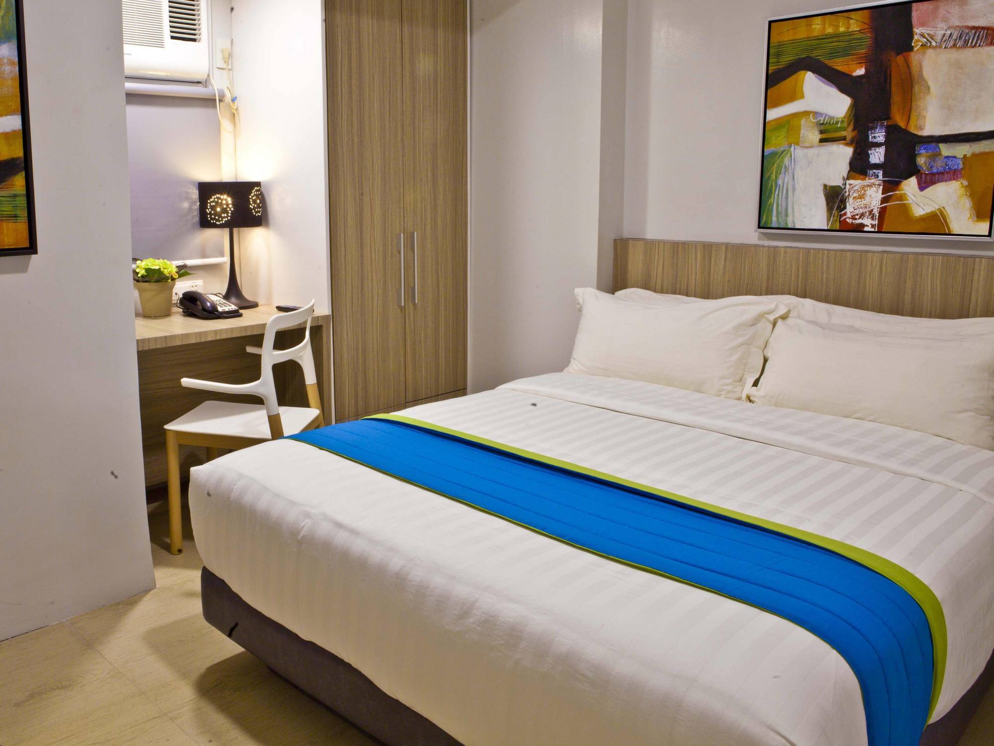 Z Pad Residences Tacloban Exterior photo