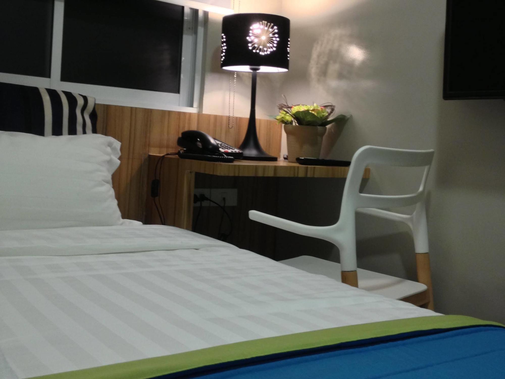 Z Pad Residences Tacloban Exterior photo