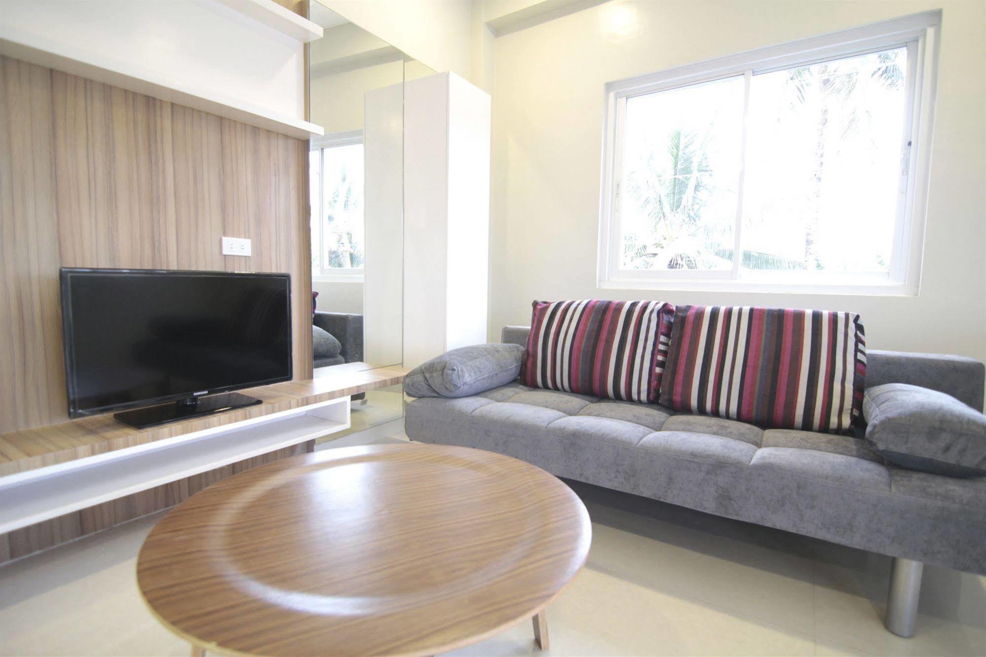 Z Pad Residences Tacloban Exterior photo