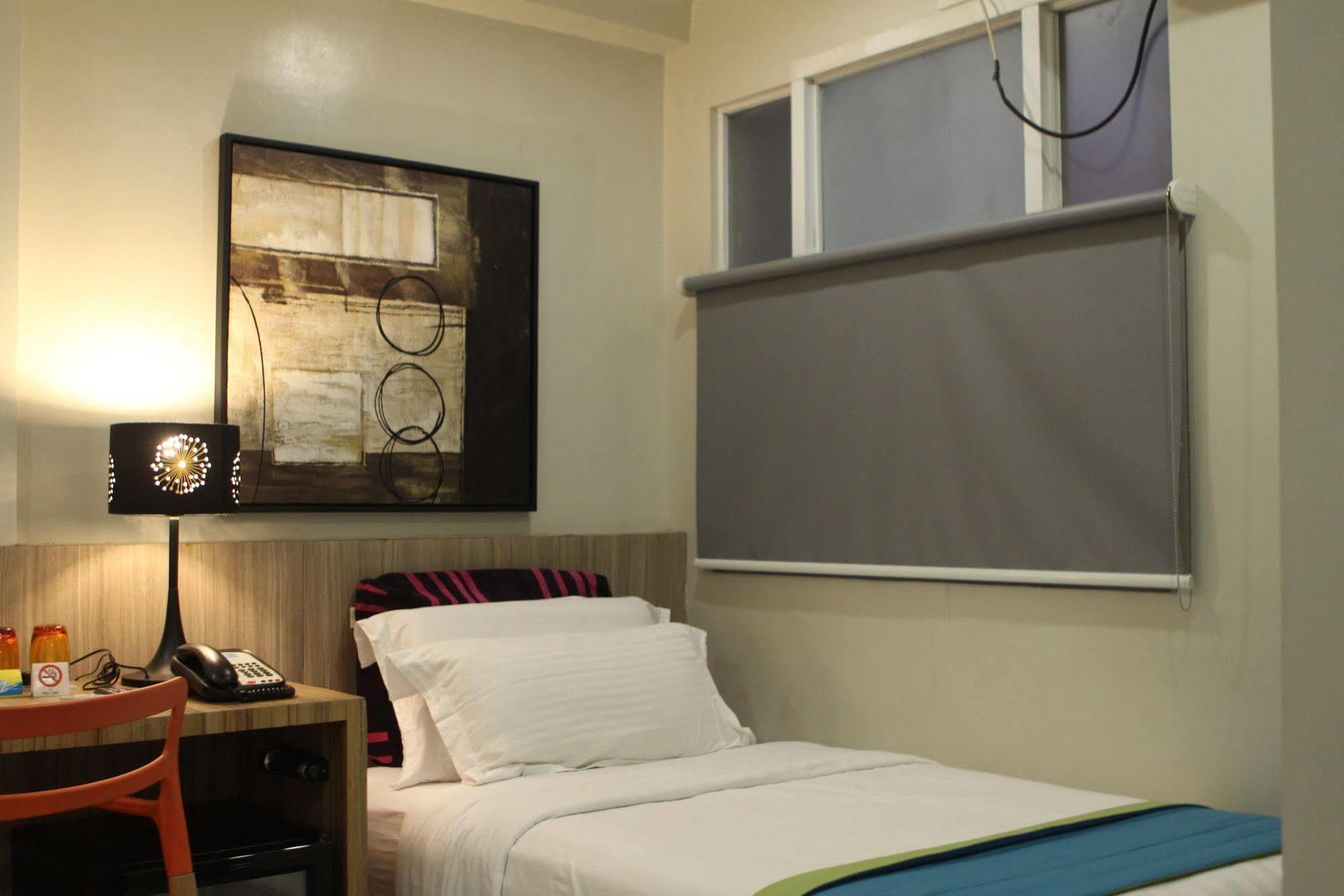 Z Pad Residences Tacloban Exterior photo