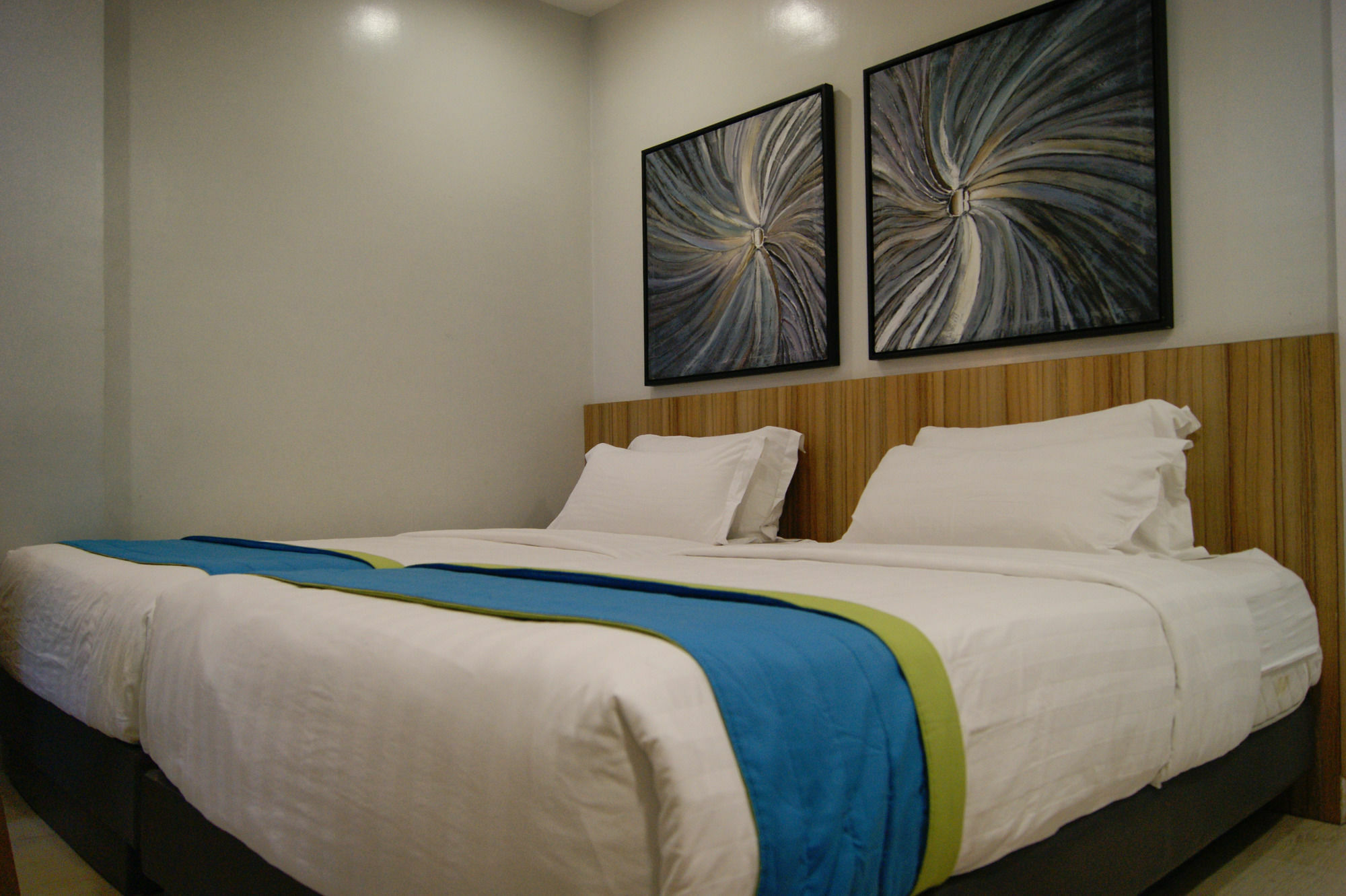 Z Pad Residences Tacloban Exterior photo